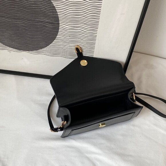 Black Casual Women's Lightweight Buckle Decor Square Bag - Picture 4 of 5